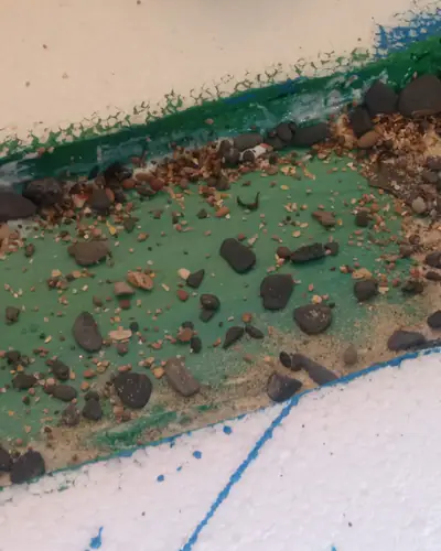 Diorama: Puente sobre el río